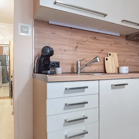 Apartment 1-bed In The Heart Of The Free Parking Burgas