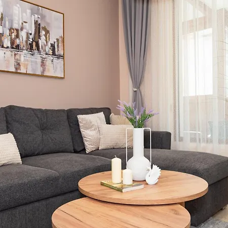 1-bed In The Heart Of The Free Parking Apartment *