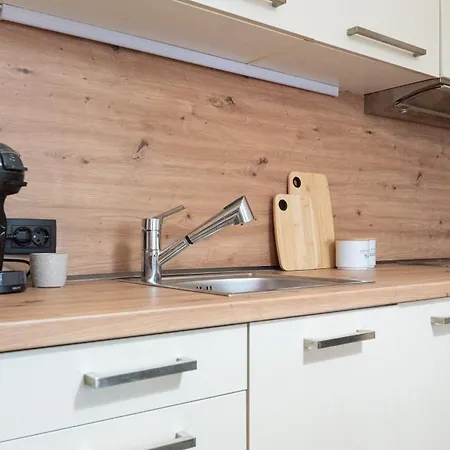 1-bed In The Heart Of The Free Parking Apartment Burgas City